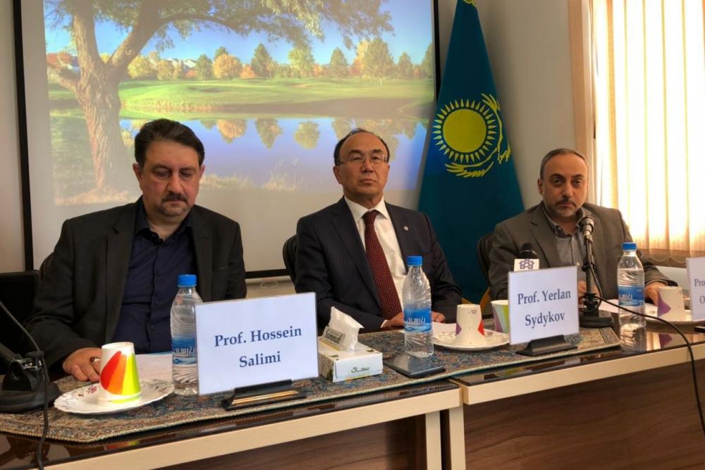 Первый Ирано-Казахстанский культурно-образовательный центр ЕНУ открыл в Иране