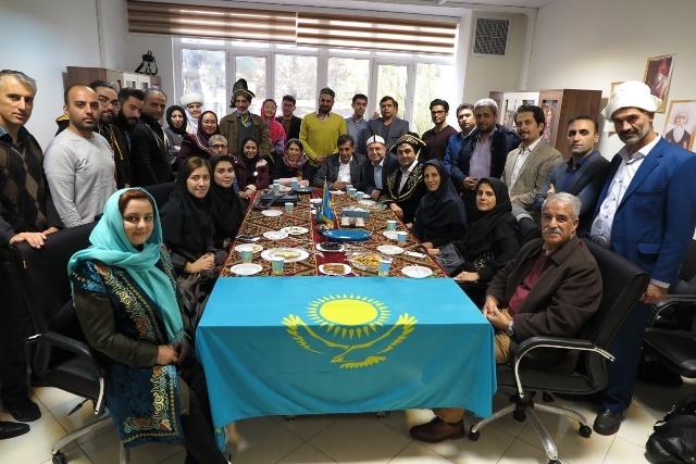 Круглый стол «Знакомство с казахской культурой посредством музыкальных инструментов, традиционной одежды и национальных блюд» в Иране