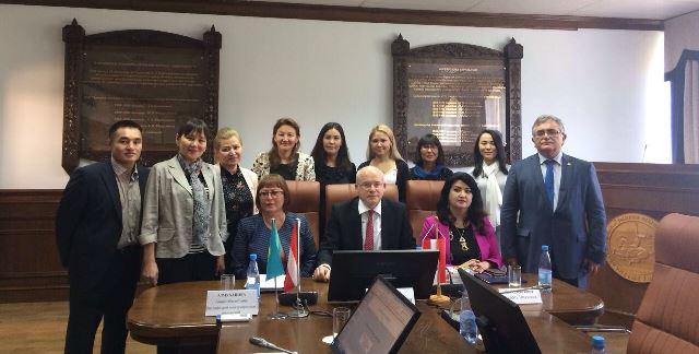 10 октября 2017 года   на факультете международных отношений состоялась лекция Посла Австрии  в Республике Казахстан доктора  Герхарда Сайллера